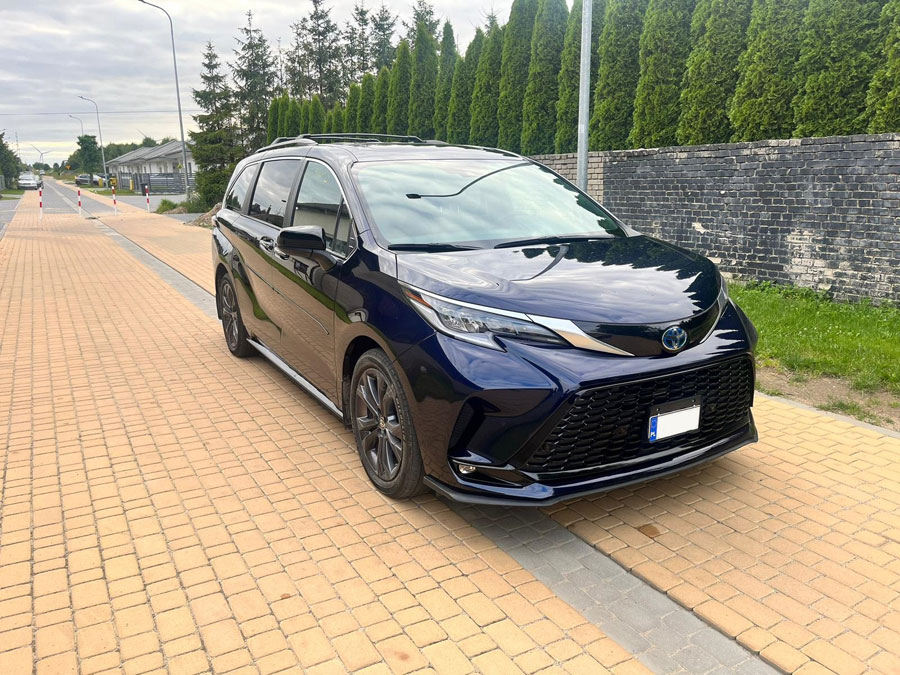 2022 TOYOTA SIENNA XSE HYBRYDA 2.5L